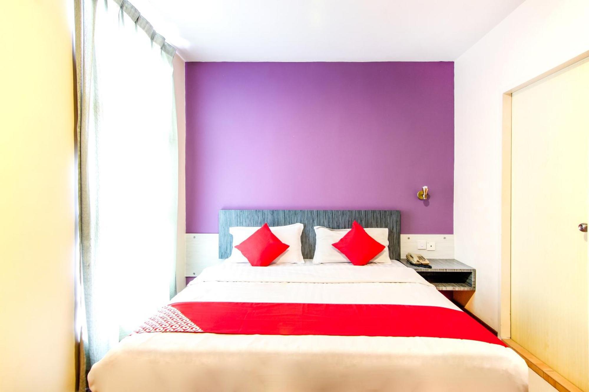 Super Oyo 43930 Hotel Esplanade SDK Dış mekan fotoğraf
