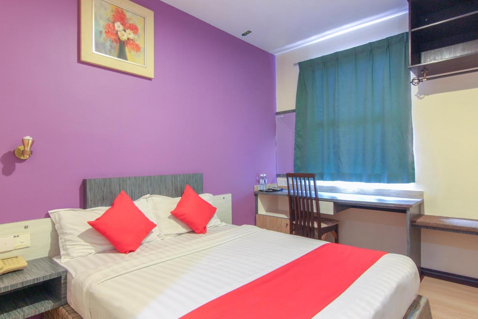 Super Oyo 43930 Hotel Esplanade SDK Dış mekan fotoğraf
